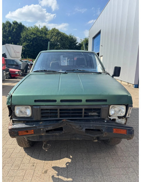 Nissan King-cab **DIESEL-4X4** - Coche: foto 2 Nissan King-cab **DIESEL-4X4** - Coche: foto 2