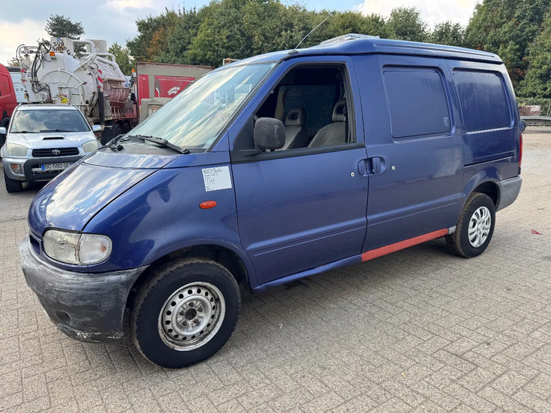 Nissan Vanette CARGO **2,3DIESEL-CAMIONETTE FRANCAIS** - Furgón: foto 1 Nissan Vanette CARGO **2,3DIESEL-CAMIONETTE FRANCAIS** - Furgón: foto 1
