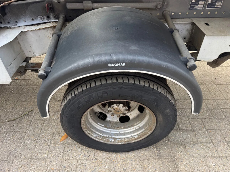 Furgoneta basculante Renault Master **EURO 5-2300DCI**: foto 12 Furgoneta basculante Renault Master **EURO 5-2300DCI**: foto 12