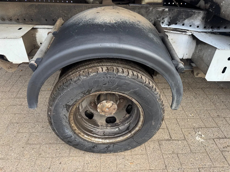 Renault Master **EURO 5-2300DCI** - Furgoneta basculante: foto 5 Renault Master **EURO 5-2300DCI** - Furgoneta basculante: foto 5