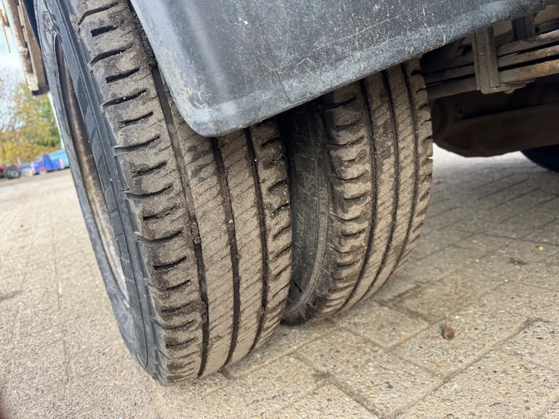 Furgoneta basculante Renault Master **EURO 5-2300DCI**: foto 6 Furgoneta basculante Renault Master **EURO 5-2300DCI**: foto 6