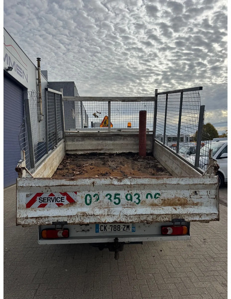 Furgoneta basculante Renault Master **EURO 5-2300DCI**: foto 9 Furgoneta basculante Renault Master **EURO 5-2300DCI**: foto 9