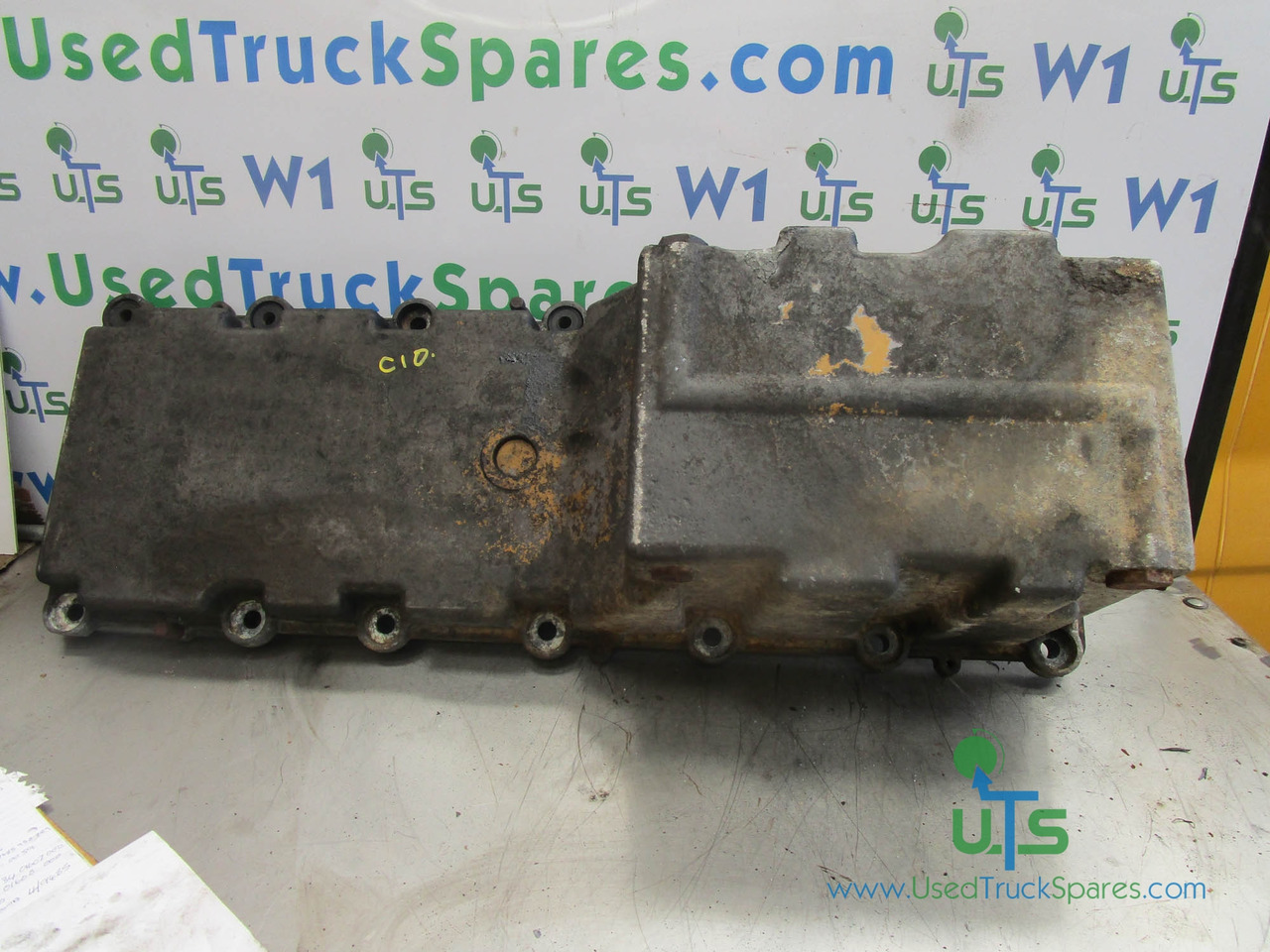 CAT C10/C12 ENGINE SUMP P/NO 138-2548 / 4P7360 - Motor y piezas para Camión: foto 1 CAT C10/C12 ENGINE SUMP P/NO 138-2548 / 4P7360 - Motor y piezas para Camión: foto 1