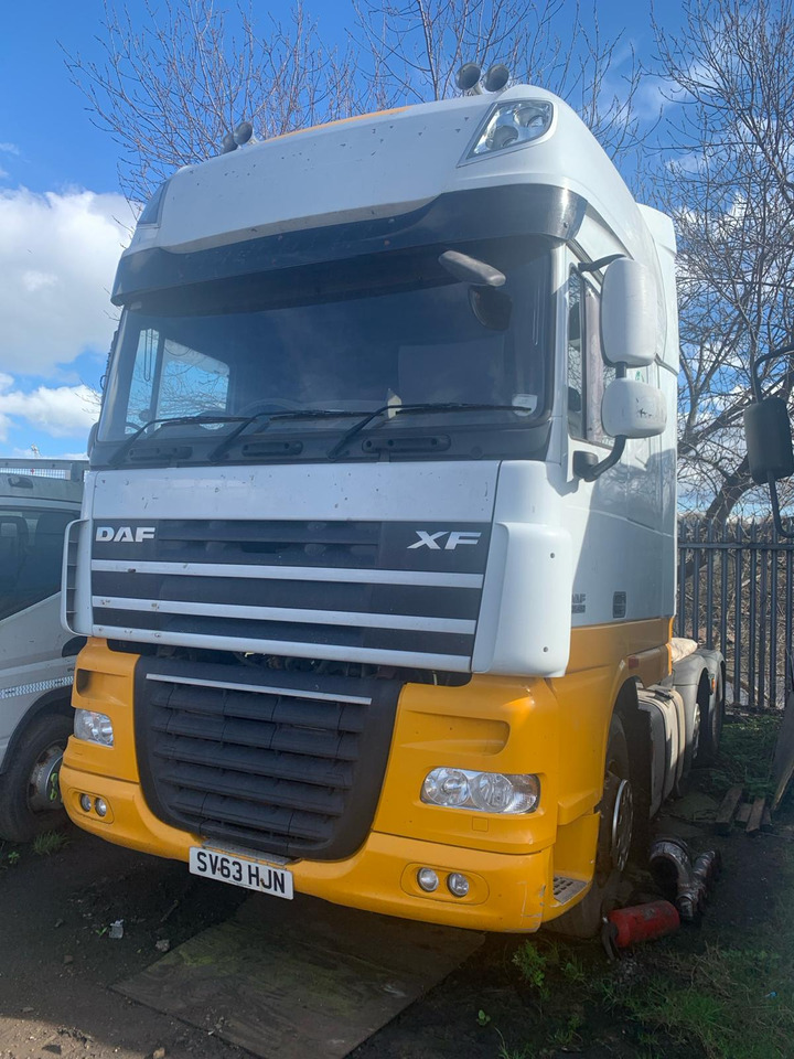 DAF XF 105 460 MANUAL (2013) BREAKING FOR PARTS - Camión: foto 1 DAF XF 105 460 MANUAL (2013) BREAKING FOR PARTS - Camión: foto 1