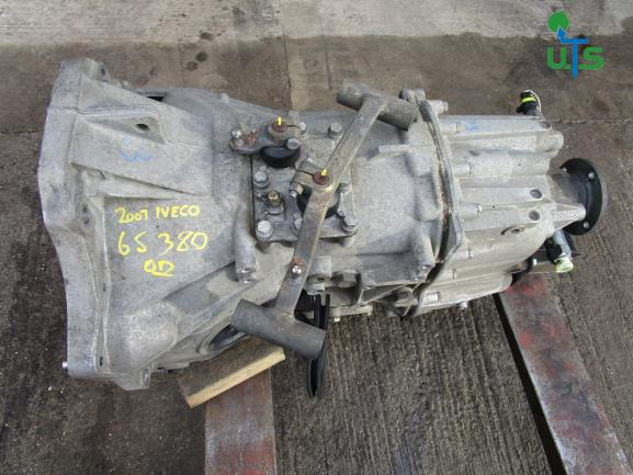 IVECO DAILY 6 SPEED GEARBOX TYPE 6S380OD - Caja de cambios para Camión: foto 2 IVECO DAILY 6 SPEED GEARBOX TYPE 6S380OD - Caja de cambios para Camión: foto 2