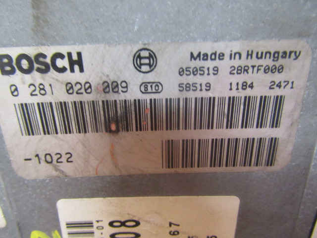 MAN M2000 SERIES 220 ENGINE ECU BOSCH P/NO 0.281020009 - Unidad de control para Camión: foto 3 MAN M2000 SERIES 220 ENGINE ECU BOSCH P/NO 0.281020009 - Unidad de control para Camión: foto 3