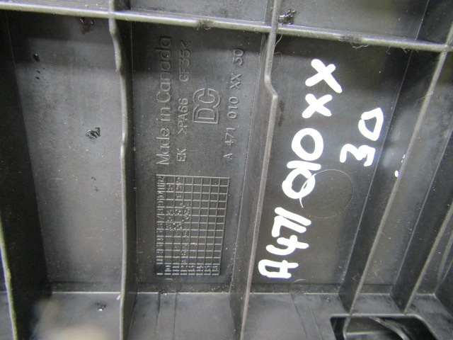 MERCEDES ACTROS MP4 OM471-6 ROCKER COVER P/NO A471010XX30 - Motor y piezas para Camión: foto 3 MERCEDES ACTROS MP4 OM471-6 ROCKER COVER P/NO A471010XX30 - Motor y piezas para Camión: foto 3