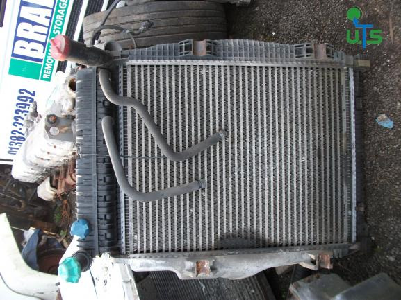 MERCEDES ATEGO 1823 RADIATOR / INTERCOOLER COMPLETE - Radiador para Camión: foto 1 MERCEDES ATEGO 1823 RADIATOR / INTERCOOLER COMPLETE - Radiador para Camión: foto 1