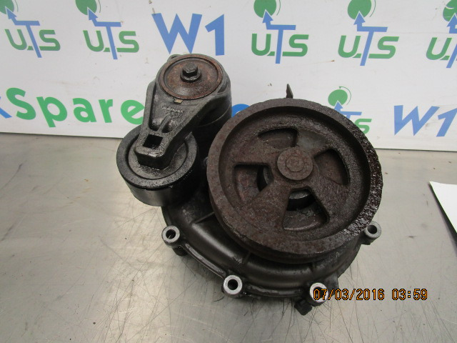 SCANIA 124 420 DC1203 WATER PUMP P/NO 1450153 - Motor y piezas para Camión: foto 1 SCANIA 124 420 DC1203 WATER PUMP P/NO 1450153 - Motor y piezas para Camión: foto 1