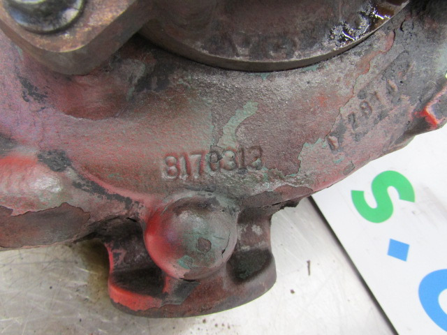 VOLVO FH D12D WATERPUMP COMPLETE P/NO 8170313 - Motor y piezas para Camión: foto 2 VOLVO FH D12D WATERPUMP COMPLETE P/NO 8170313 - Motor y piezas para Camión: foto 2