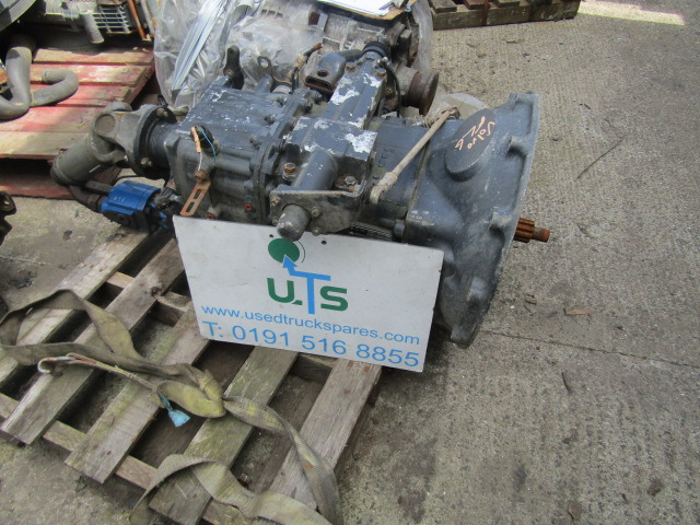 VOLVO FLE EATON 4106A 6 SPEED GEARBOX SUITS 1998 – 2006 TRUCK - Caja de cambios para Camión: foto 1 VOLVO FLE EATON 4106A 6 SPEED GEARBOX SUITS 1998 – 2006 TRUCK - Caja de cambios para Camión: foto 1