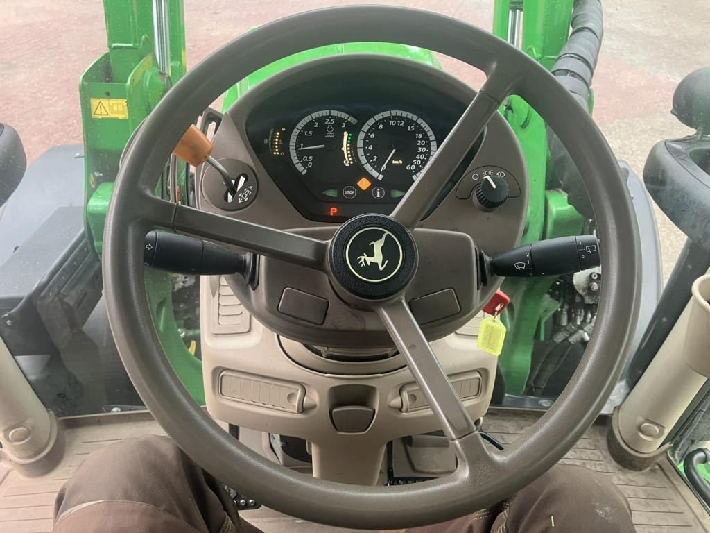 Leasing de John Deere 6130R John Deere 6130R: foto 15