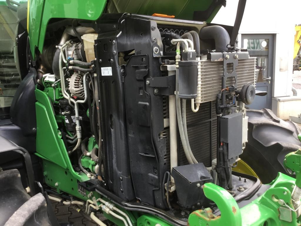 John Deere 6130R - Tractor: foto 3 John Deere 6130R - Tractor: foto 3