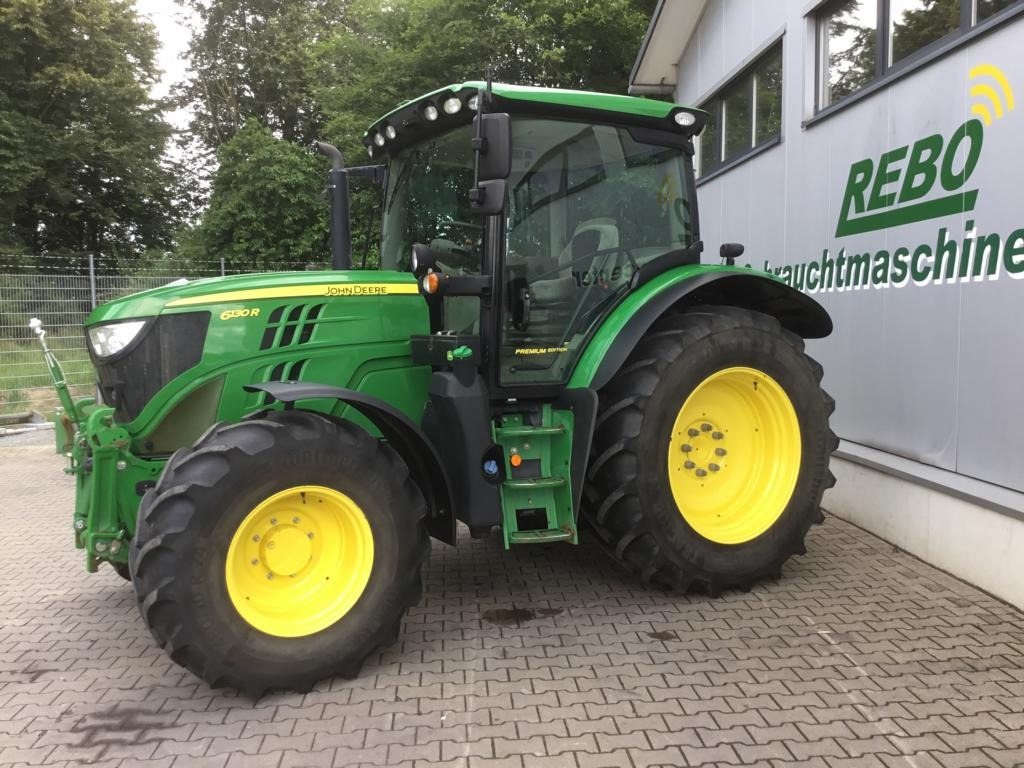 John Deere 6130R - Tractor: foto 1 John Deere 6130R - Tractor: foto 1