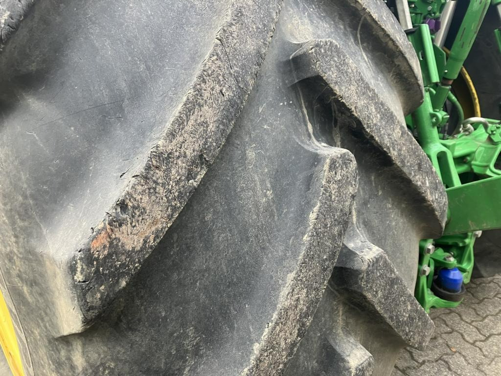 John Deere 6250R - Tractor: foto 2 John Deere 6250R - Tractor: foto 2