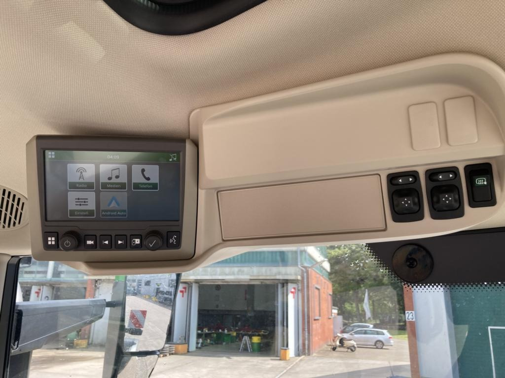 John Deere 6R250 - Tractor: foto 3 John Deere 6R250 - Tractor: foto 3