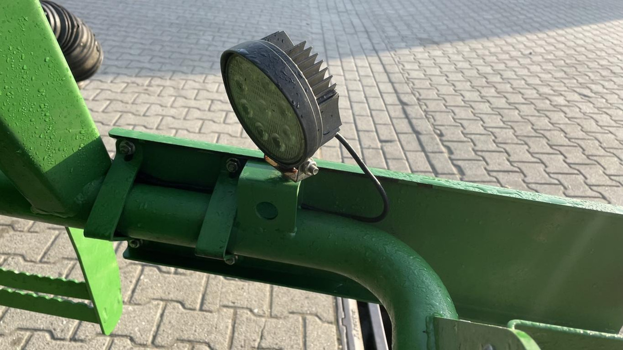 Maquinaria de henificación John Deere C441R: foto 11