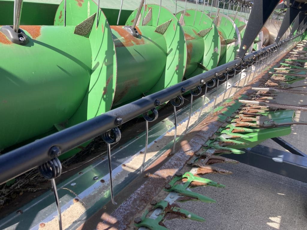 John Deere SCHNEIDWERK 630X - Cosechadora de granos: foto 5 John Deere SCHNEIDWERK 630X - Cosechadora de granos: foto 5