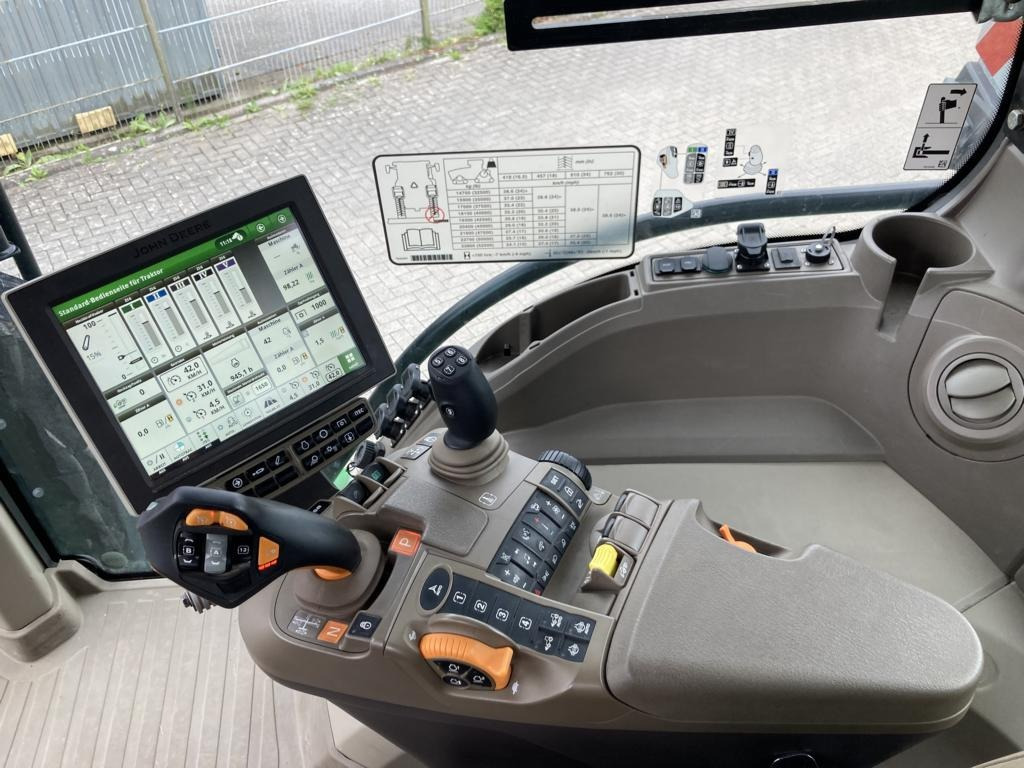 John Deere TRAKTOR 8RX370 - Tractor: foto 5 John Deere TRAKTOR 8RX370 - Tractor: foto 5