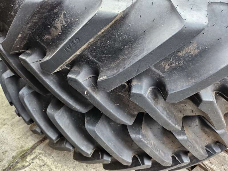 Massey Ferguson 6S. 165 Dyna-6 Exclusive - Tractor: foto 4 Massey Ferguson 6S. 165 Dyna-6 Exclusive - Tractor: foto 4