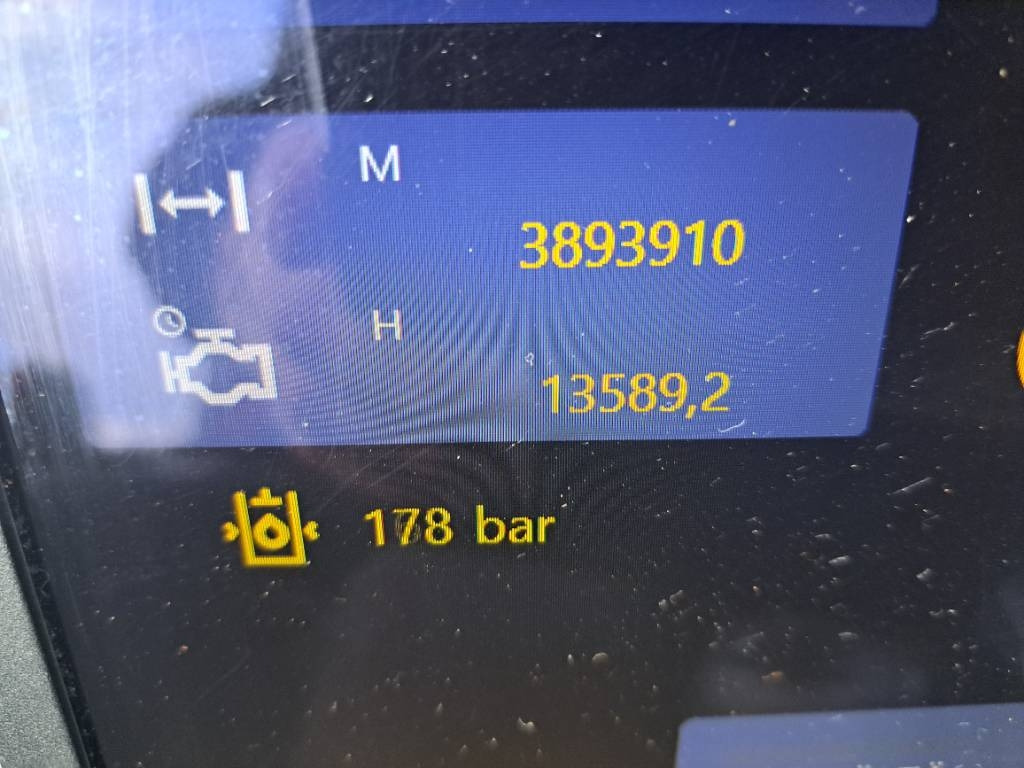 Komatsu 901xc - Procesadora forestal: foto 2 Komatsu 901xc - Procesadora forestal: foto 2