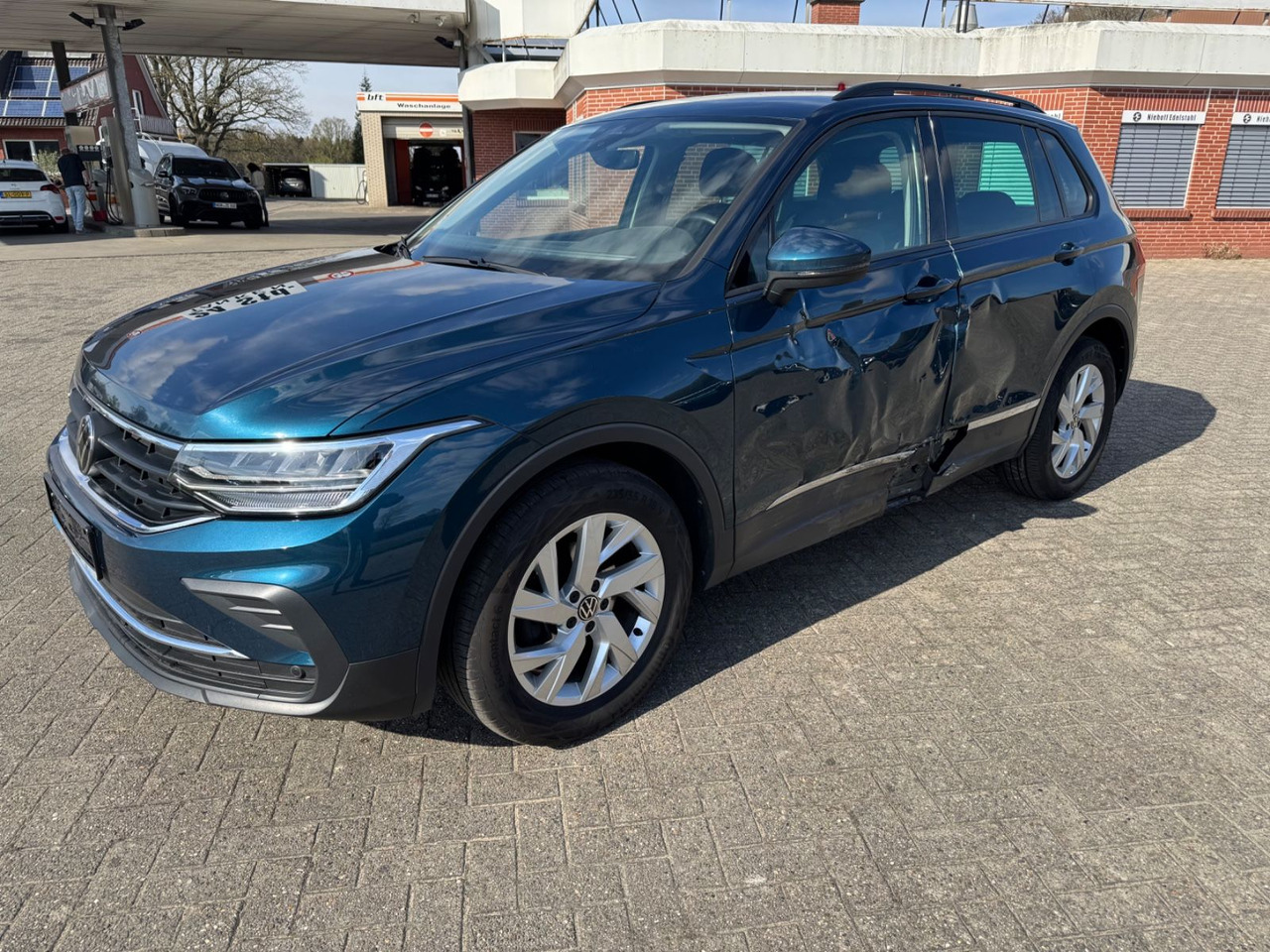 Volkswagen Tiguan Life 4Motion 2.0 TDI 7-Gang AHK - SUV/ Todoterreno: foto 2 Volkswagen Tiguan Life 4Motion 2.0 TDI 7-Gang AHK - SUV/ Todoterreno: foto 2