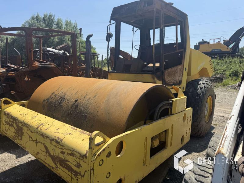 Bomag BW213 D-3 - Compactador: foto 2 Bomag BW213 D-3 - Compactador: foto 2