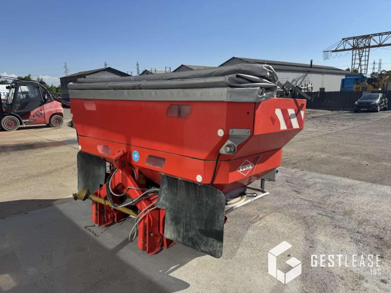 Kuhn AXIS 40.1 W - Esparcidor de fertilizantes: foto 4 Kuhn AXIS 40.1 W - Esparcidor de fertilizantes: foto 4