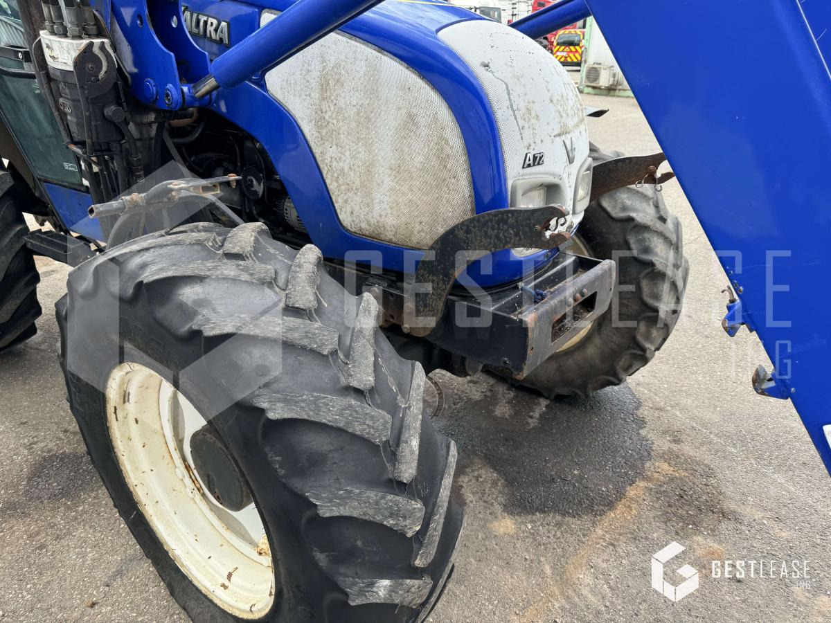 Valtra A72 - Tractor: foto 5 Valtra A72 - Tractor: foto 5