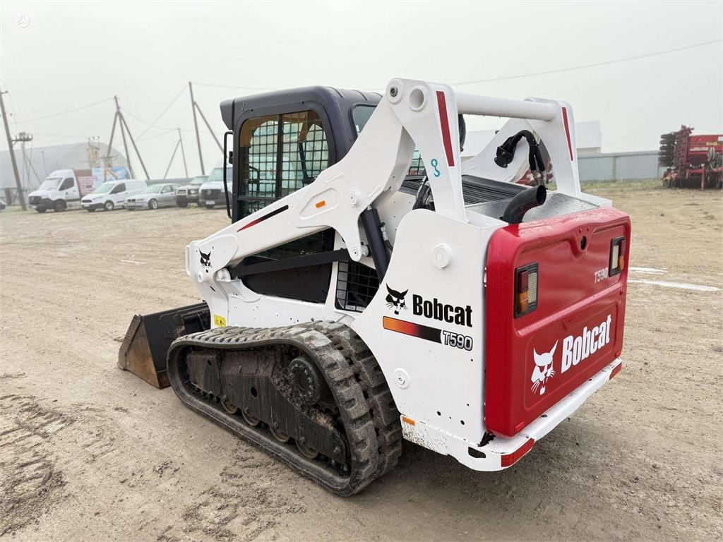 Bobcat T590 AirCondition , CE&EPA - Minicargadora de cadenas: foto 3 Bobcat T590 AirCondition , CE&EPA - Minicargadora de cadenas: foto 3
