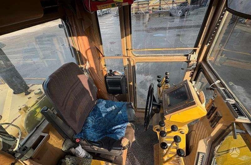 Grader CAT 120 G: foto 6
