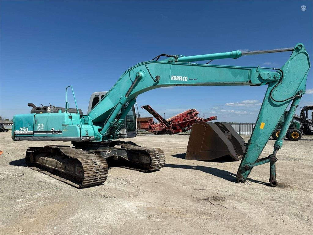 Kobelco SK 250 NLC-6 FOR SPARE PARTS - Excavadora de cadenas: foto 2 Kobelco SK 250 NLC-6 FOR SPARE PARTS - Excavadora de cadenas: foto 2