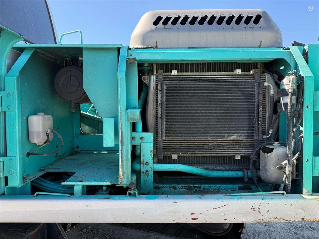 Kobelco SK 250 NLC-6 FOR SPARE PARTS - Excavadora de cadenas: foto 5 Kobelco SK 250 NLC-6 FOR SPARE PARTS - Excavadora de cadenas: foto 5