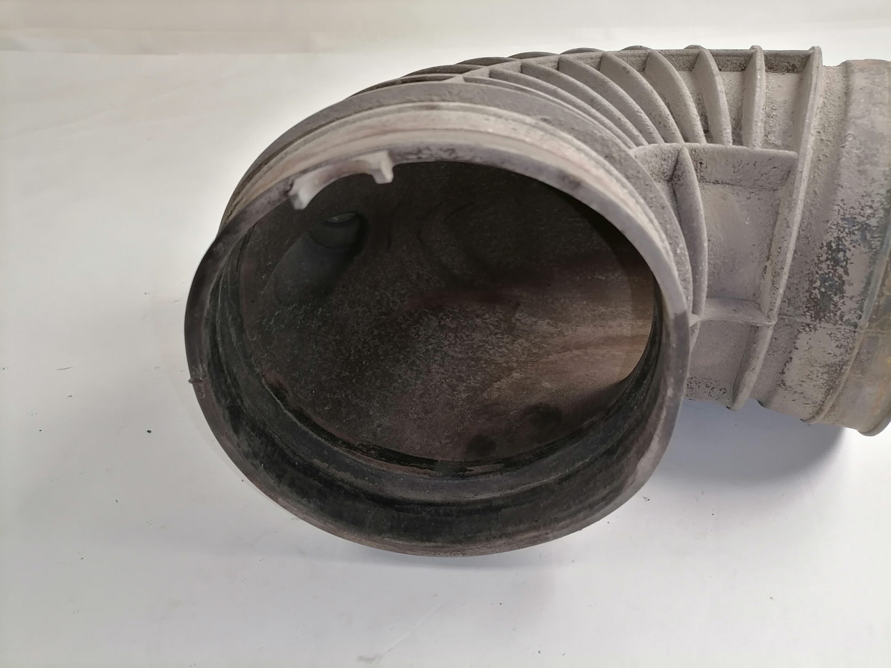 DAF Air intake 1667680 - Sistema de admisión de aire para Camión: foto 3 DAF Air intake 1667680 - Sistema de admisión de aire para Camión: foto 3