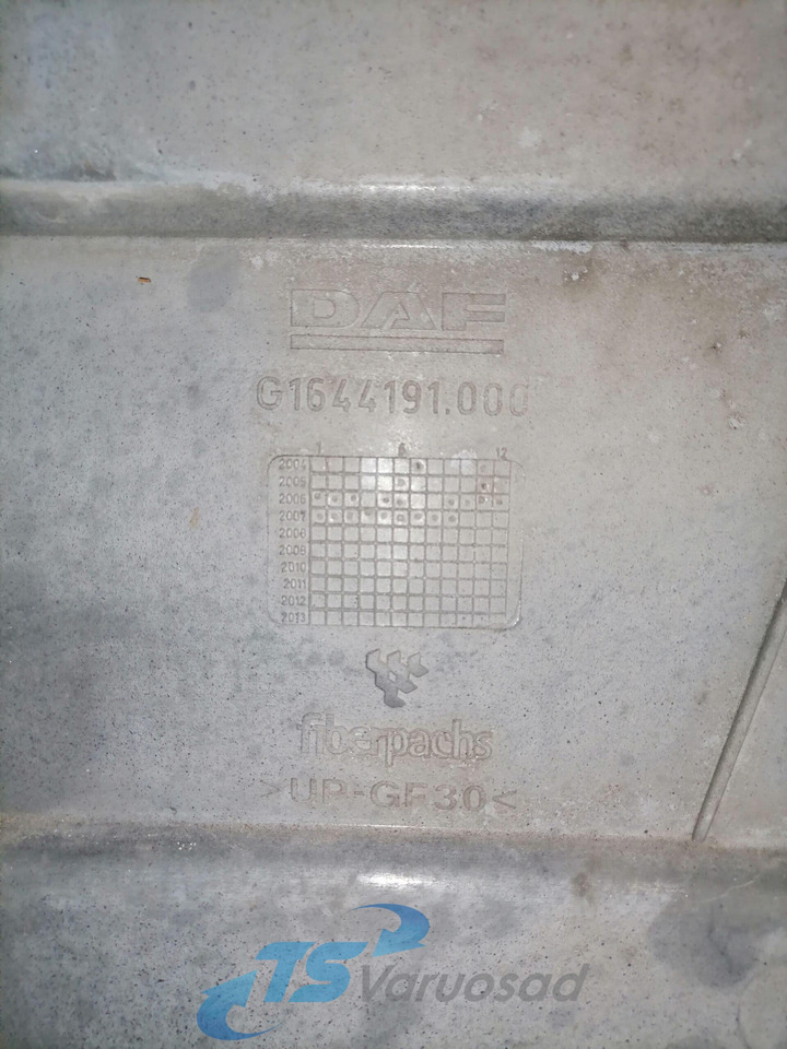 DAF Grille panel 1644191 - Parrilla para Camión: foto 4 DAF Grille panel 1644191 - Parrilla para Camión: foto 4