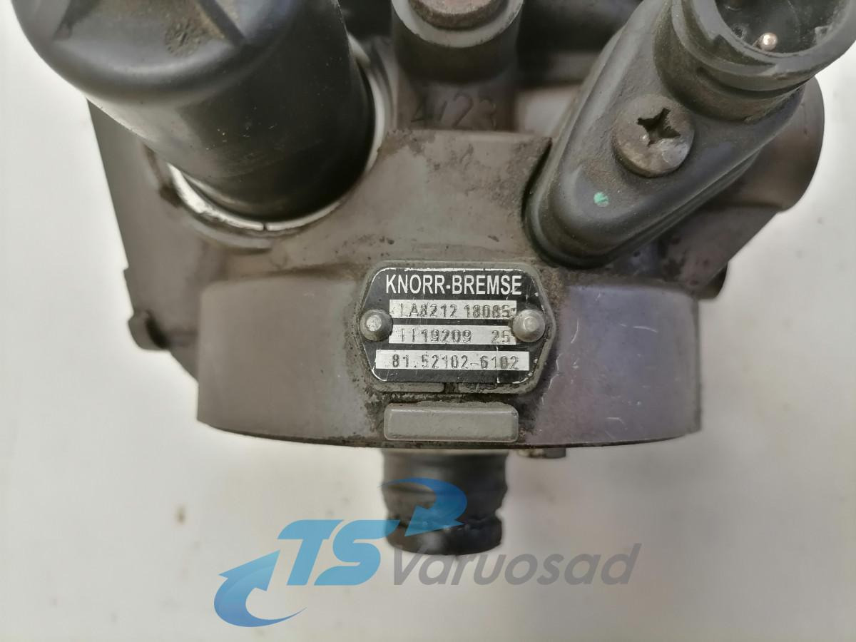 MAN Air dryer 81521026102 - Válvula de freno para Camión: foto 4 MAN Air dryer 81521026102 - Válvula de freno para Camión: foto 4