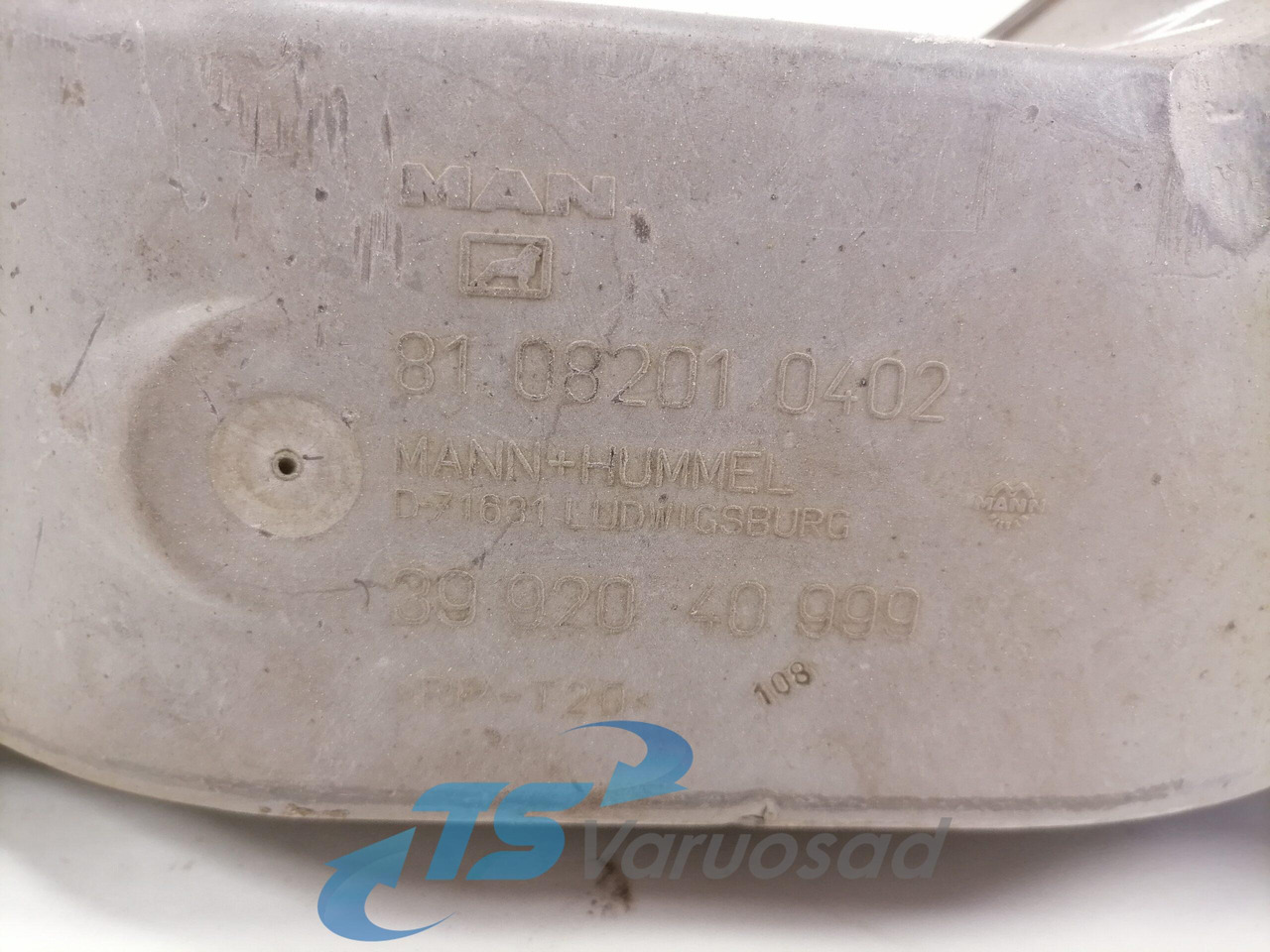 MAN Air intake 81082010402 - Sistema de admisión de aire para Camión: foto 2 MAN Air intake 81082010402 - Sistema de admisión de aire para Camión: foto 2