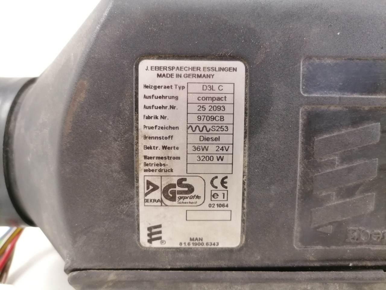 MAN Auxiliary heater 81619006343 - Calefacción/ Ventilación para Camión: foto 4 MAN Auxiliary heater 81619006343 - Calefacción/ Ventilación para Camión: foto 4