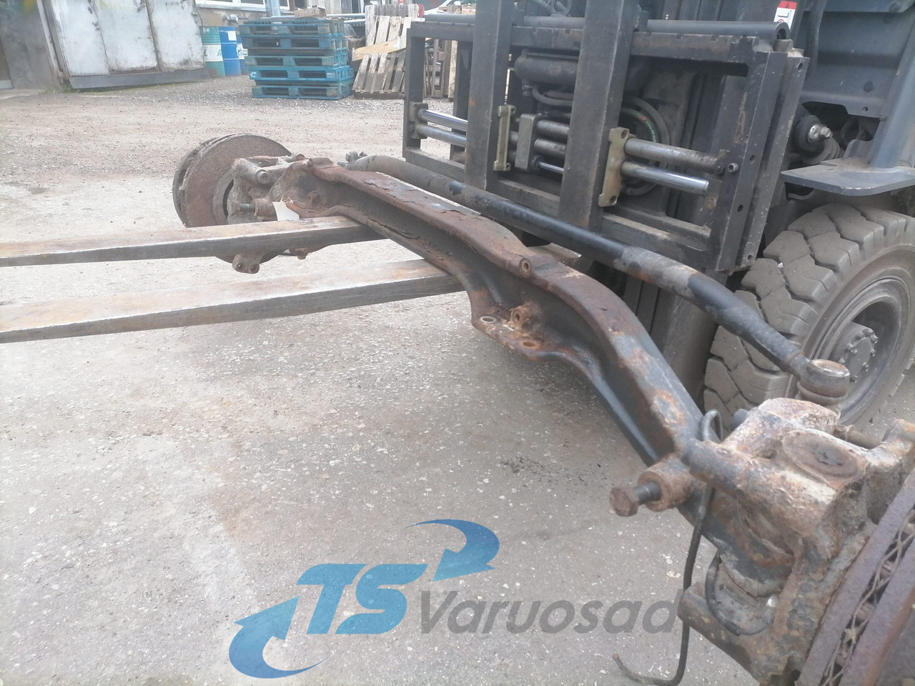 MAN Axel housing 81413030080 - Eje delantero para Camión: foto 3 MAN Axel housing 81413030080 - Eje delantero para Camión: foto 3