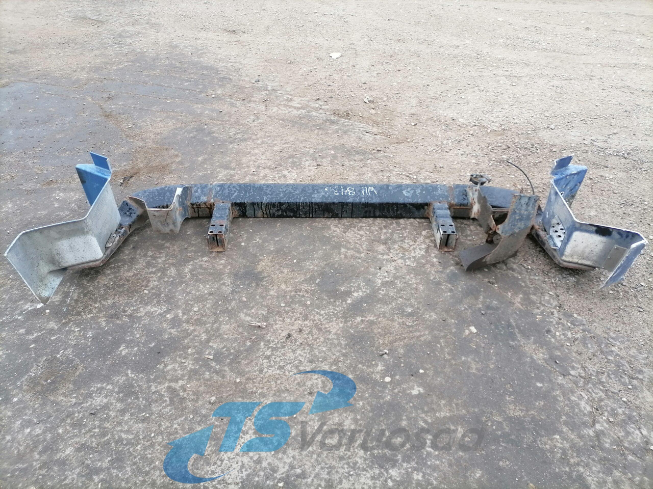 MAN Bumper 81416505009 - Parachoques para Camión: foto 2 MAN Bumper 81416505009 - Parachoques para Camión: foto 2