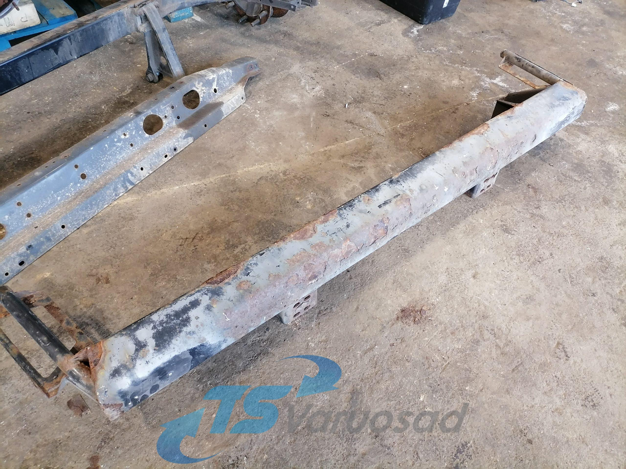 MAN Bumper 85416605053 - Parachoques para Camión: foto 3 MAN Bumper 85416605053 - Parachoques para Camión: foto 3