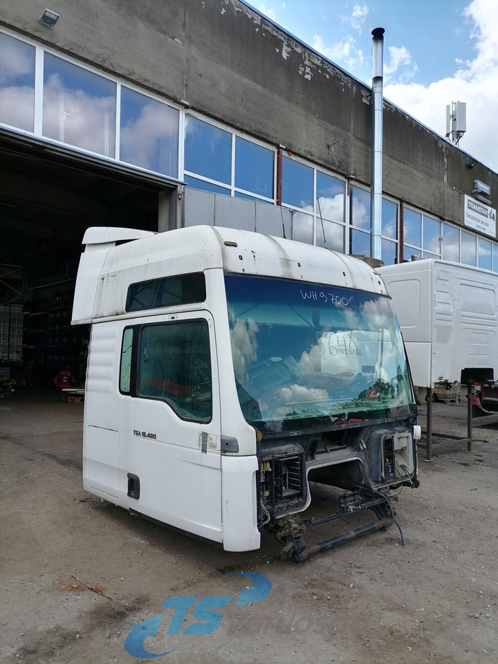MAN Cab 81600007852 - Cabina e interior para Camión: foto 2 MAN Cab 81600007852 - Cabina e interior para Camión: foto 2