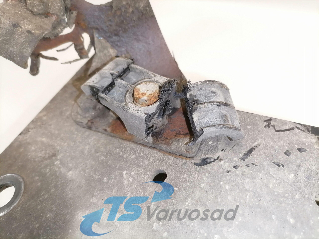 MAN Cab suspension carrier 81417200145 - Suspensión de cabina para Camión: foto 5 MAN Cab suspension carrier 81417200145 - Suspensión de cabina para Camión: foto 5