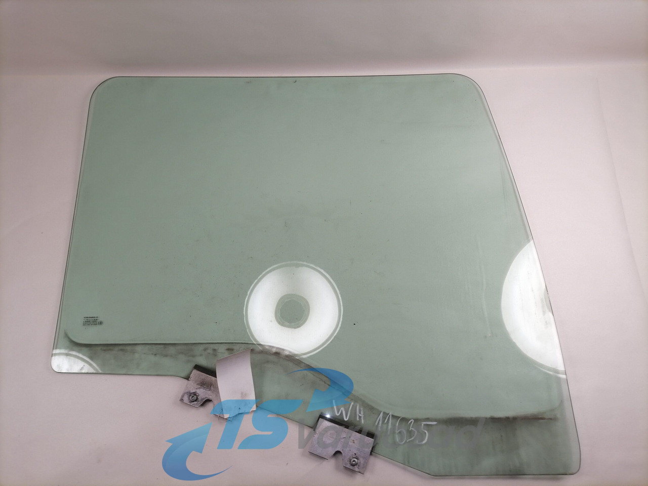 MAN Küljeklaas, vasak 81626456043 - Ventana y piezas para Camión: foto 1 MAN Küljeklaas, vasak 81626456043 - Ventana y piezas para Camión: foto 1