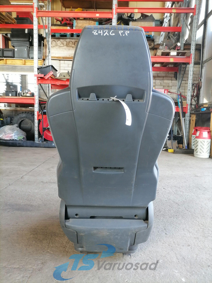 MAN Passenger seat 81623016942 - Asiento para Camión: foto 4 MAN Passenger seat 81623016942 - Asiento para Camión: foto 4