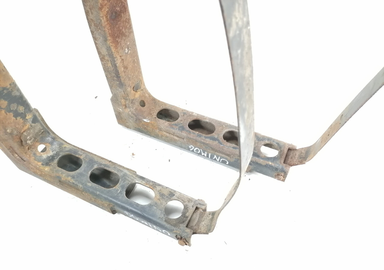 MB Kütusepaagi kandur, MB 12345 - Depósito de combustible para Camión: foto 2 MB Kütusepaagi kandur, MB 12345 - Depósito de combustible para Camión: foto 2