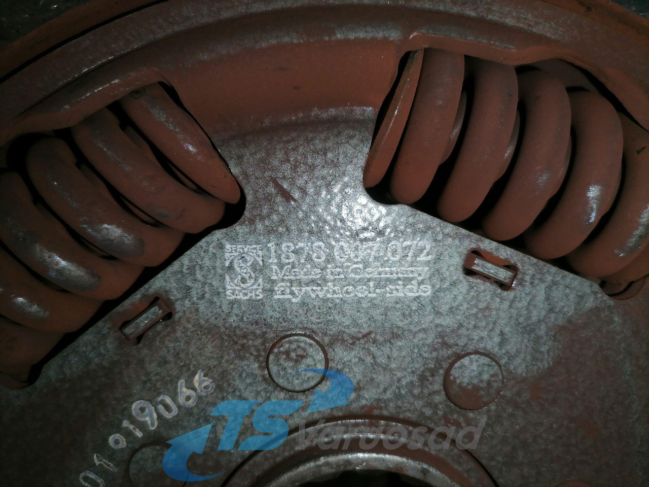 Mercedes-Benz Clutch A0242502501 - Embrague y piezas para Camión: foto 3 Mercedes-Benz Clutch A0242502501 - Embrague y piezas para Camión: foto 3