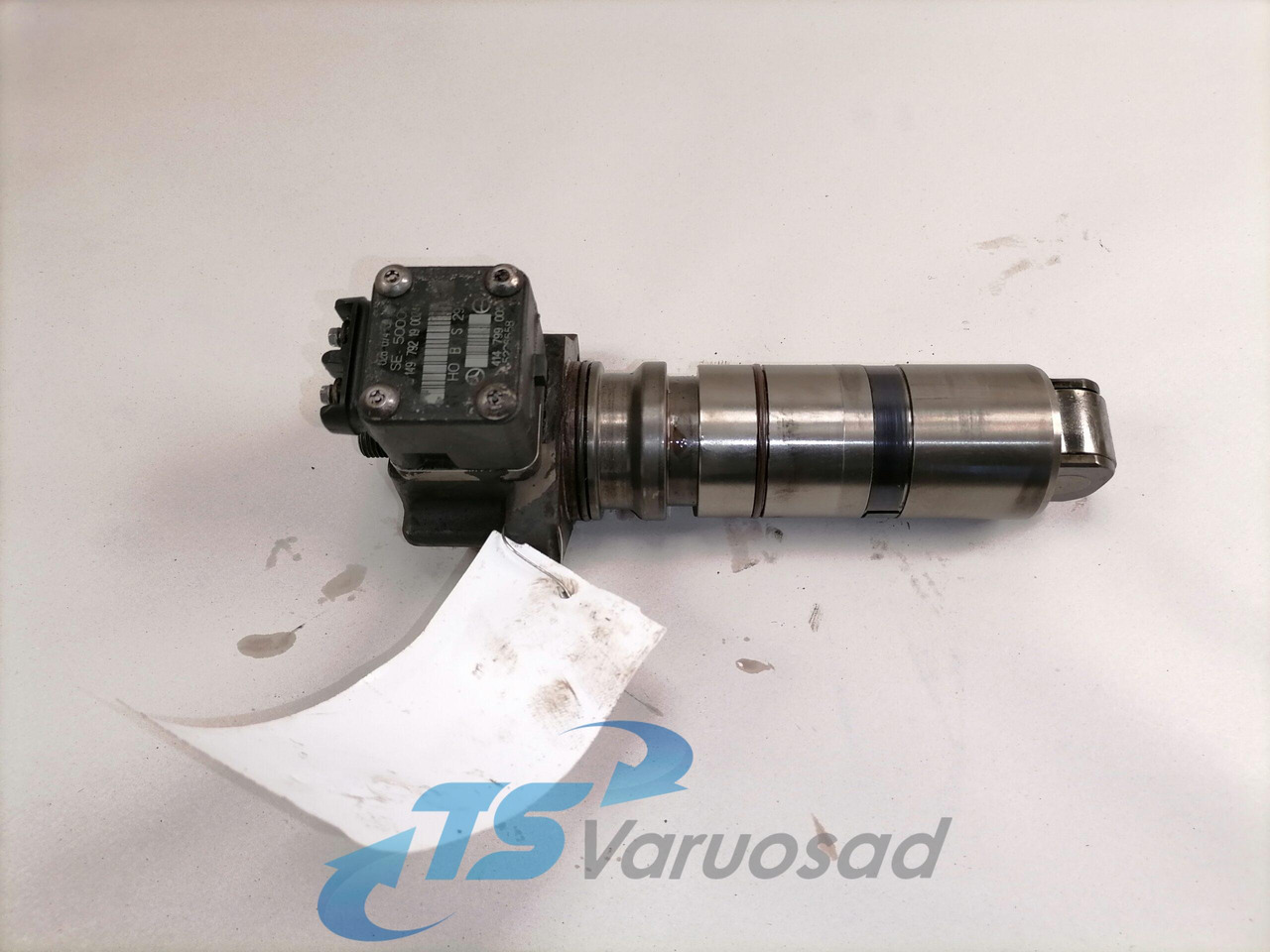 Mercedes-Benz High pressure pump A0414799054 - Bomba de combustible para Camión: foto 1 Mercedes-Benz High pressure pump A0414799054 - Bomba de combustible para Camión: foto 1
