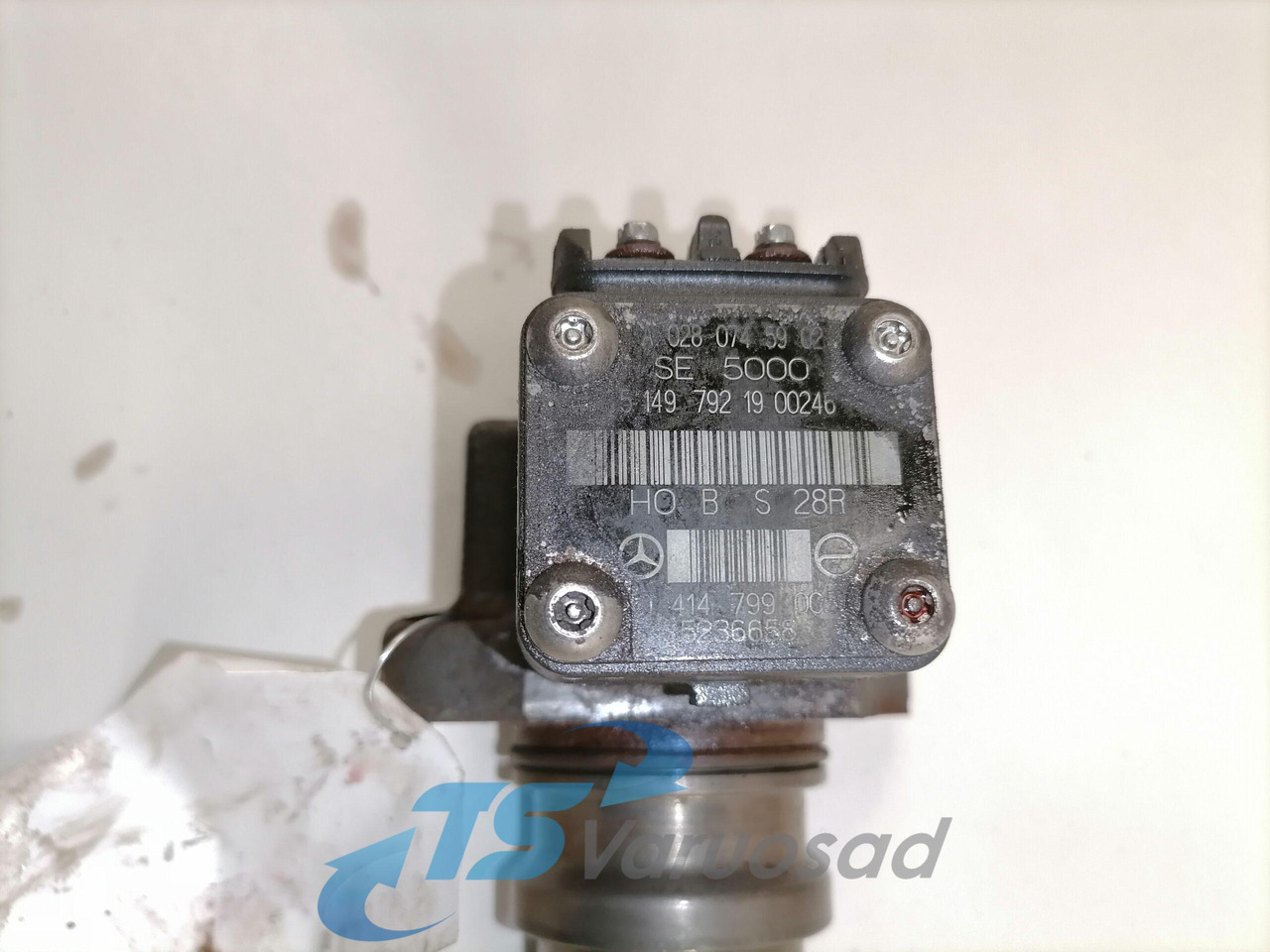 Mercedes-Benz High pressure pump A0414799054 - Bomba de combustible para Camión: foto 3 Mercedes-Benz High pressure pump A0414799054 - Bomba de combustible para Camión: foto 3