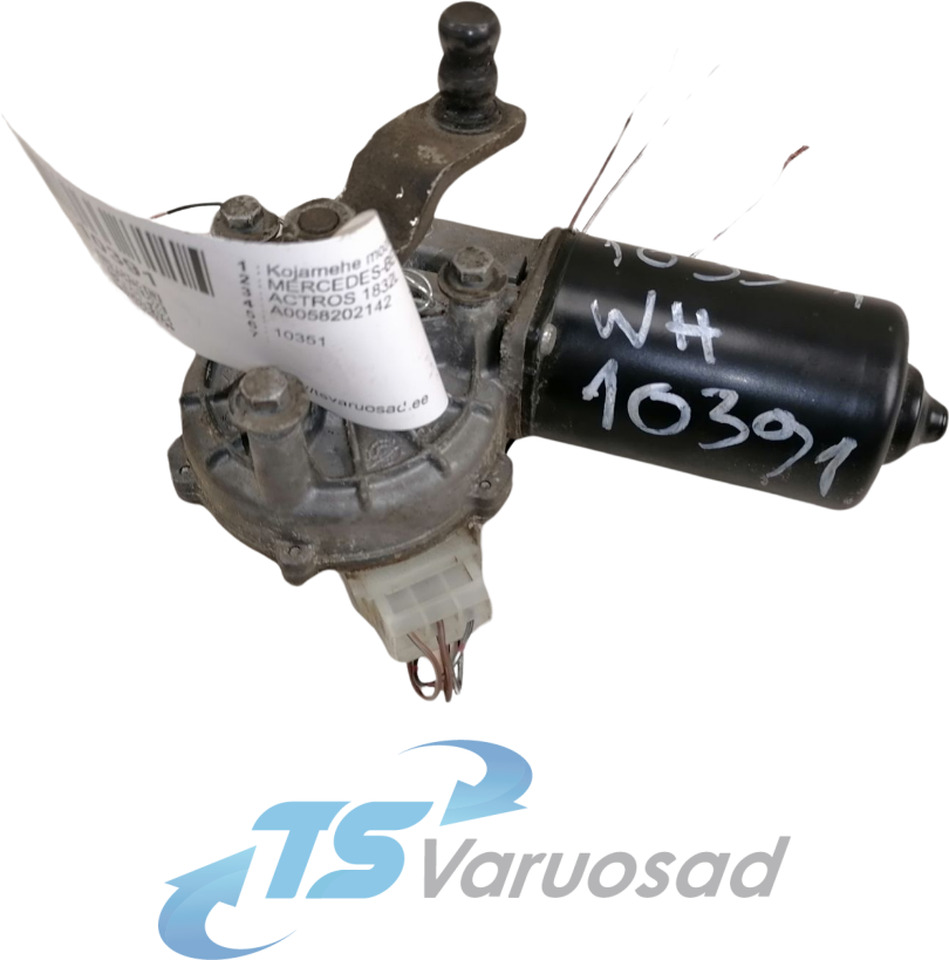 Mercedes-Benz Kojamehe mootor A0058202142 - Limpiaparabrisas para Camión: foto 1 Mercedes-Benz Kojamehe mootor A0058202142 - Limpiaparabrisas para Camión: foto 1